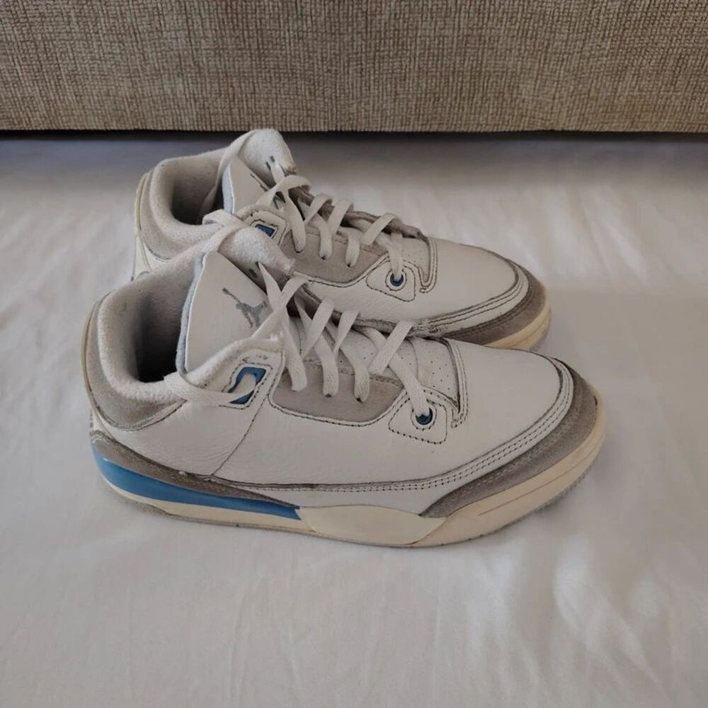 Nike Air Jordan 3 Size 2Y